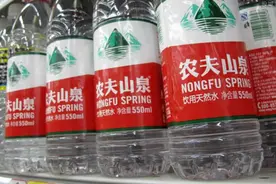 农夫山泉辟谣二十项争议！澄清水源、纳税、创始人等多重质疑图片