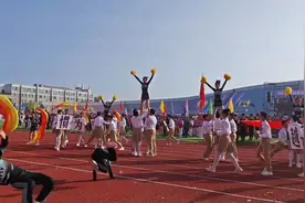 果然视频丨现场直击！济南高新区首届中小学生田径运动会开幕图片