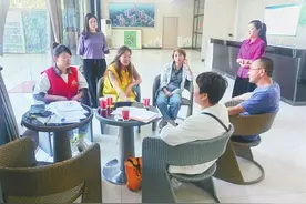 兰州市七里河区龚家湾街道丽苑社区：打造治理新平台“红管家”议事会家门口合力解纠纷图片