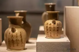 “我有方寸心”特展：从长沙窑走进诗的唐朝图片