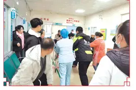 桂林交警护航 温暖瞬间一幕幕图片