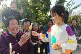 欢度重阳节，爱洒农家院！夏蔚镇中心幼儿园进社区送温暖图片