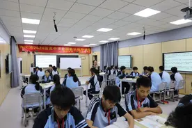 南宁市2024届高中毕业班教学视导活动在南宁市第一职业技术学校顺利举行图片