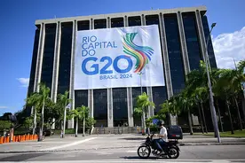 习近平访问拉美第六日｜谈经贸、发展与危机，G20会场的元首外交时刻图片