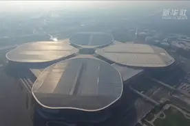 文博会：新兴科技与传统文化在这里“双向奔赴”视频封面