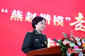 为患者托起“心”的希望图片