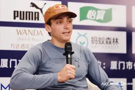 多位世界名将齐聚世界田联钻石联赛厦门站，吴艳妮训练受热捧图片