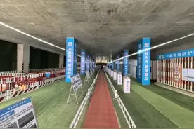 年底8座新建车站封顶，北京地铁13号线扩能提升工程已完工近三分之一图片