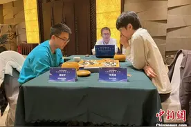 屠晓宇憾负申真谞 成都队无缘围甲联赛决赛图片