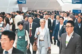 2024年夏季达沃斯论坛在辽宁大连举行——让中国大市场成为世界大机遇（锐财经）图片