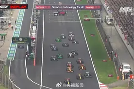 主场完赛后接受全场欢呼，周冠宇哭了！中国F1第一人的个人商业价值几何图片