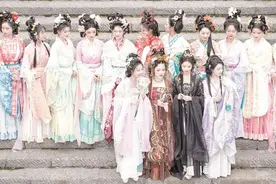 花神巡游！武汉园博园花朝节启幕图片