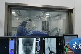 填补城区区级医院技术空白！汕头龙湖医院开展神经血管介入手术图片