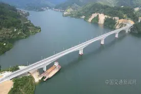湖南安化：S238安化县东坪至渠江公路顺利通车图片