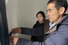 让年轻人安心留山村从教，衢州这名老教师给寄宿老师当“保姆”图片