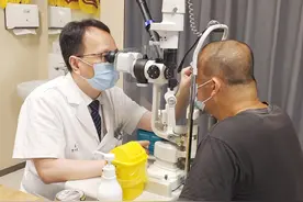 福州男子患糖尿病10余年，只因做了这些事，眼前出现一团黑影图片