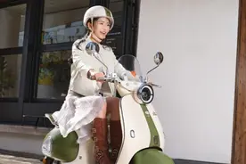 赶迎时代持续向“新” 雅迪为加速新质生产力发展贡献关键力量图片