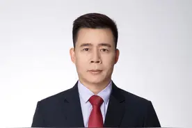 十佳爱心人物 | 陈镇文：聚侨力投身慈善服务社会的企业家图片