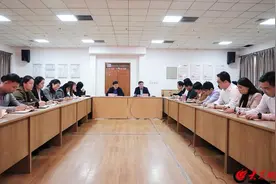 青岛西海岸新区人力资源和社会保障局：建设高素质专业化干部队伍 推动人社事业更高质量发展图片