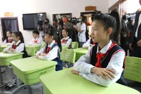南方网评：行走的思政课，让立德树人走“新”更走“心”图片