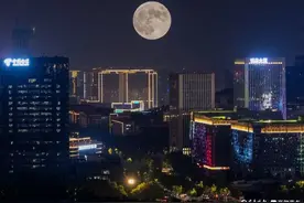 明月伴良宵！中秋赏月正当时，壹点情报员带你邂逅梦幻满月！图片