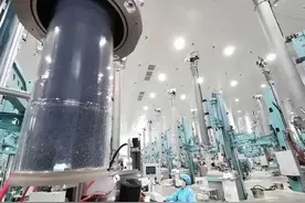 协鑫科技全球最大颗粒硅项目将落地阿联酋图片