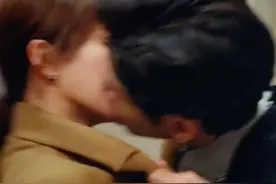 上海一男子出差巴黎强吻同行女同事被开除，诉至法院，辩称在浪漫之都很正常图片