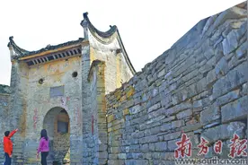 茶盐古道何以铺就“杏福大道”图片