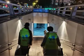 城厢：地毯式搜索，助流浪人员温暖过冬图片