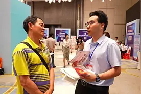 2024佛山中考咨询会举行，佛山家长纷纷赶来“问招”（内附各校招生特供干货）图片