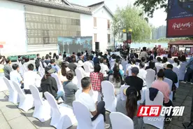 走进常德河街 聆听一场宣讲图片