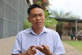 河南大哥凭“中式英语”出圈，网友：这话是精髓图片