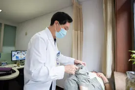 现代男人的腰，为啥越来越“不行”？背后有这些原因图片