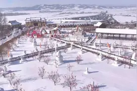 家门口的“冰雪乐园”让市民嗨翻天图片