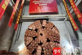 楼上向北，楼下往南，南京地铁5号线五台山站未来需要上下楼“切换”乘车方向图片