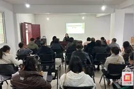 注重针对性、实用性 自贡市开展养老护理员技能轮训图片