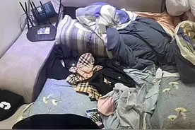 江苏一女子称闲置房子被陌生人入住，当事人：收拾出十几袋垃圾，没有任何人同意他们住我家图片