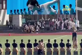 春晚舞蹈表演原班人马 现在大学生运动会都这么卷了吗？图片