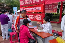山一大附属省立医院举办5·12国际护士节科普宣传活动图片