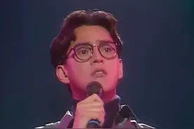 【每日听首粤语歌】谭咏麟传唱度最广的金曲 | 有些人说了再见，就是最后一面图片