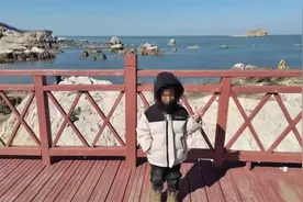 威海5岁男童被殴致死案未当庭宣判，孩子母亲表示“对不起儿子”图片