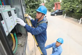国网济源供电公司全力保障农村群众温暖度冬图片