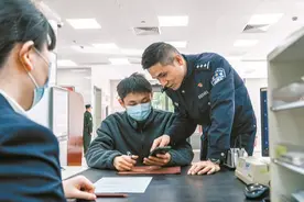 反诈“单王”图片