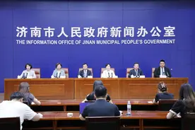 上半年夜间消费额同比增18.5%，济南“点线面”结合点亮“夜泉城”图片