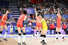 中国女排奥运小组赛三战三捷，八强赛迎战土耳其图片