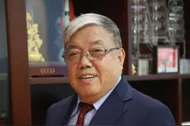 看2025｜凯德石英张忠恕：打造具有国际影响力的民族石英品牌图片