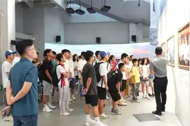 “潮起珠江 智聚鹏城”研学｜走进深圳名校名企，佛山学子“触电”前沿科技图片
