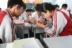 社团活动为孩子打造闪亮舞台图片