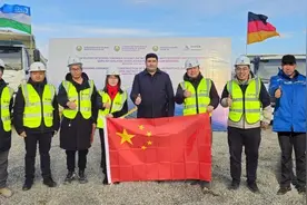 华西能源总承包的乌兹别克斯坦费尔干纳州 500MW 光伏发电项目启动图片