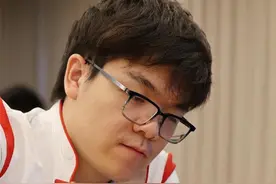 俗手、妙手，不如举手！图片